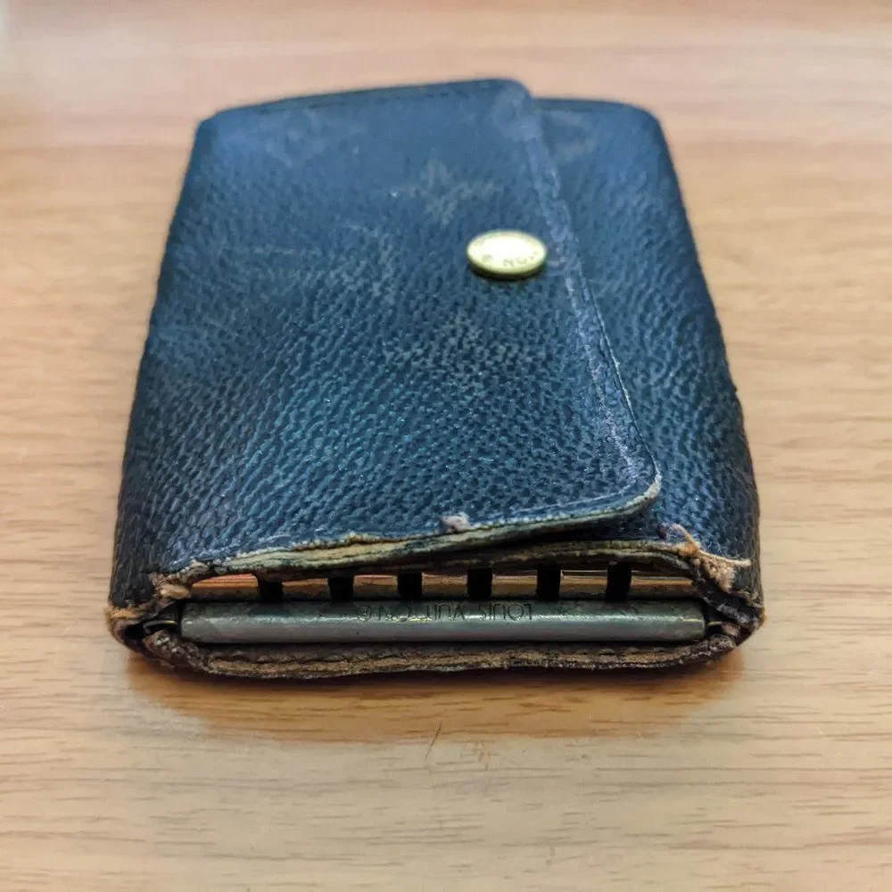 Louis Vuitton Monogram Key Holder/Wallet #1156💥PRICE DROP💥